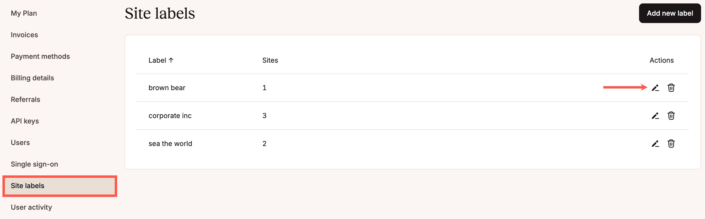 Klicke auf das Bleistift-Symbol (Bearbeiten) in MyKinsta, um den Namen eines Labels zu ändern.