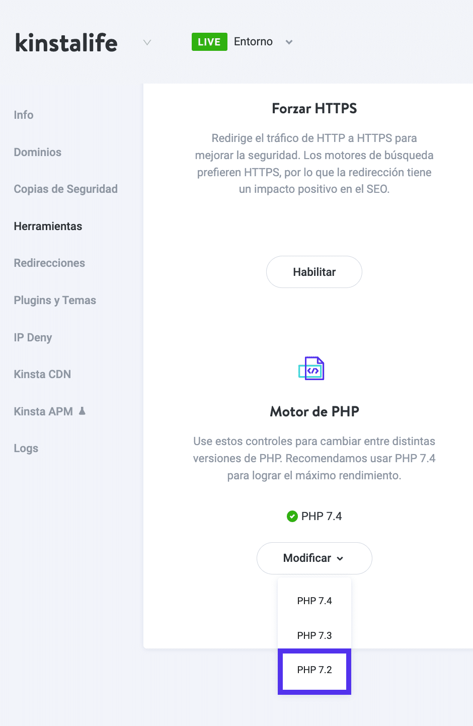 Seleccionando una versión de PHP en el tablero de MyKinsta