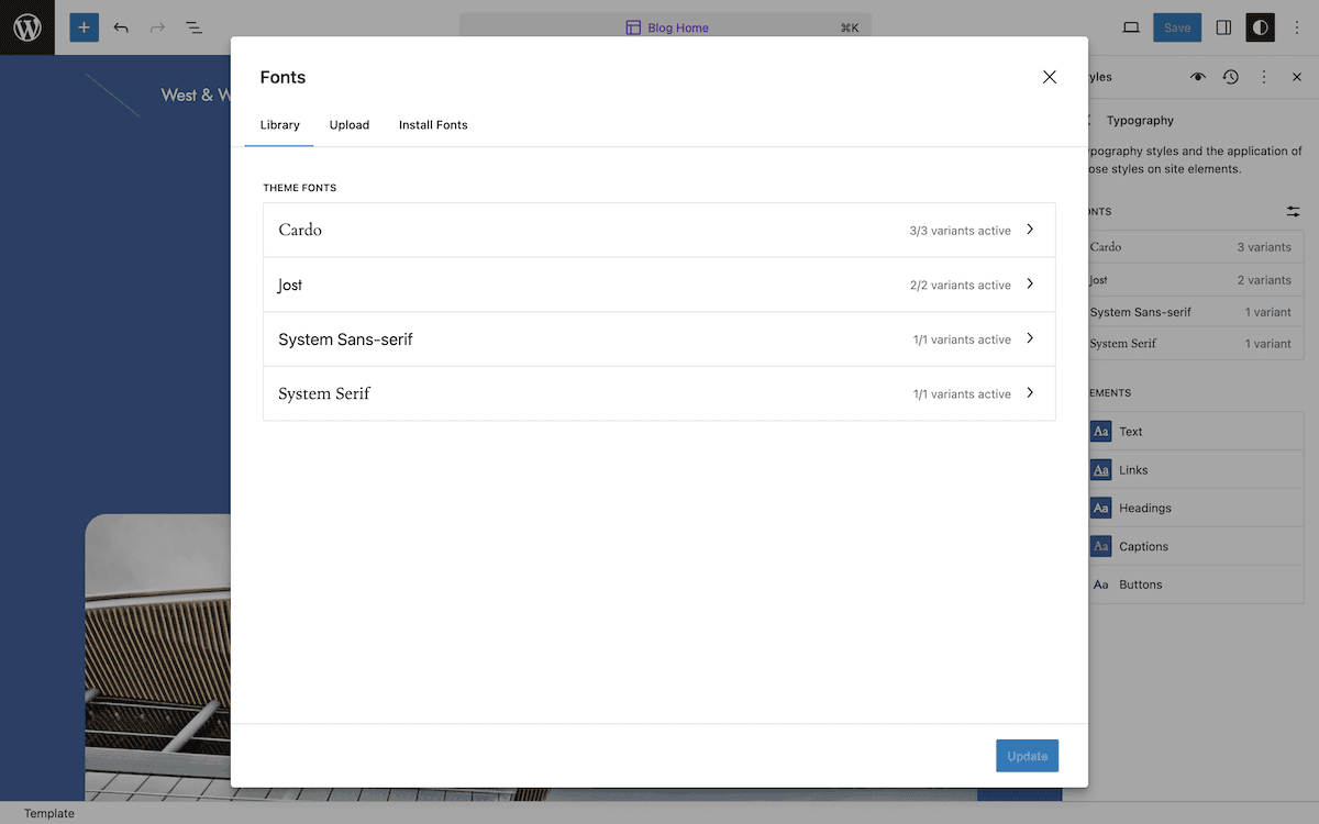 De interface van de WordPress lettertypenbibliotheek toont geïnstalleerde lettertypen en themalettertypen. Merriweather Sans wordt weergegeven als een geïnstalleerd lettertype met vier actieve varianten. Thema lettertypes zijn Cardo, Jost, System Sans-serif en System Serif, elk met hun eigen actieve varianten.