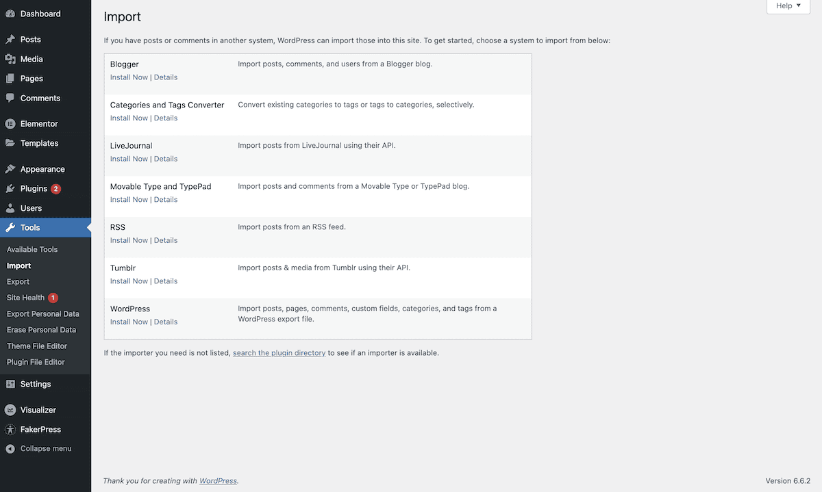 A página de opções de importação do WordPress. A barra lateral esquerda mostra itens do menu, como Painel de Controle, Artigos, Mídia e Ferramentas. A área principal exibe uma lista de diferentes plataformas das quais os usuários podem importar conteúdo, incluindo Blogger, LiveJournal, Movable Type, RSS, Tumblr e o próprio WordPress. Cada opção possui links para Instalar Agora e Detalhes.