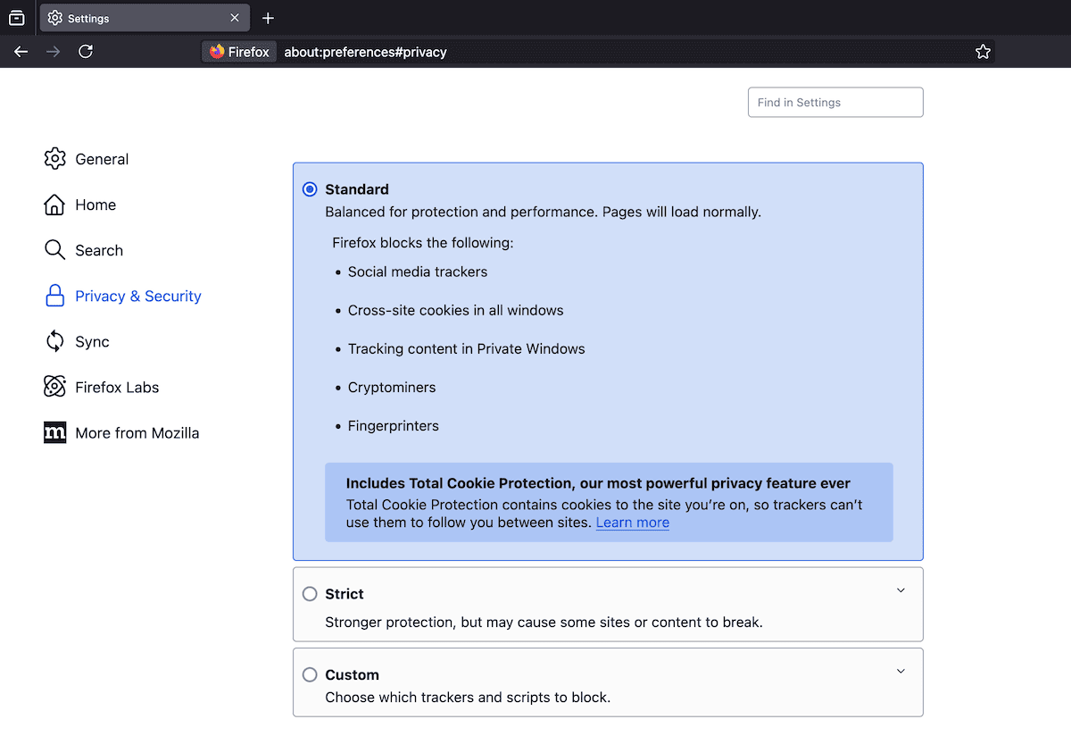 De verbeterde trackingbeveiliging van Firefox laat het standaardniveau en geblokkeerde elementen zien.