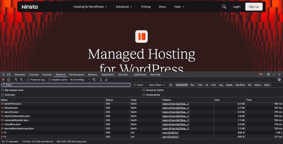 De Kinsta-website met browser developer tools onderaan geopend. Het tabblad Netwerk toont meerdere resourceverzoeken, waaronder JavaScript-bestanden, met details zoals bestandsgroottes, laadtijden en HTTP-statuscodes.