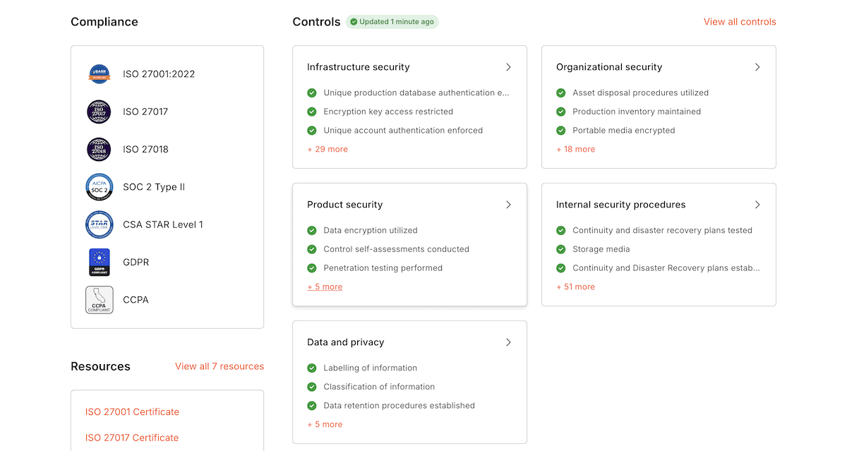 Página do Trust Center da Kinsta mostrando certificações incluindo SOC 2 Type II e conformidade ISO 27001.